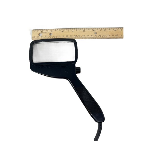 Bausch & Lomb Illuminated Rectangular Reader Magnifying Glass Plug-in New Bulb - Picture 5 of 5